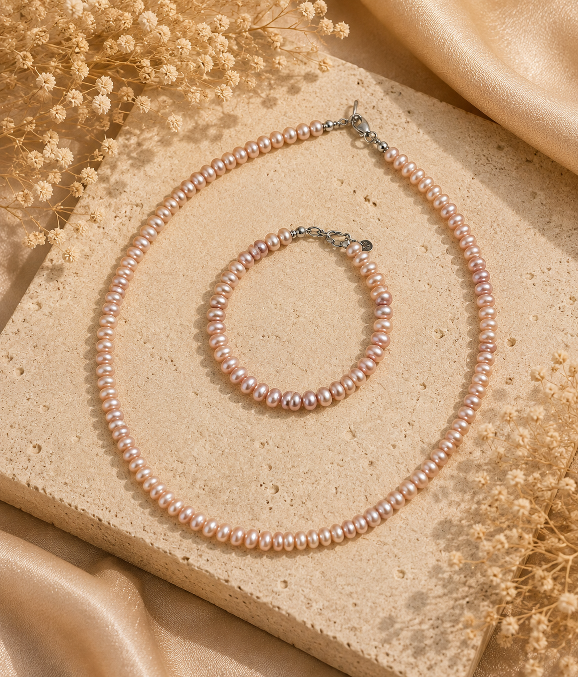 Parure en Perles d'Eau Douce – Collier & Bracelet